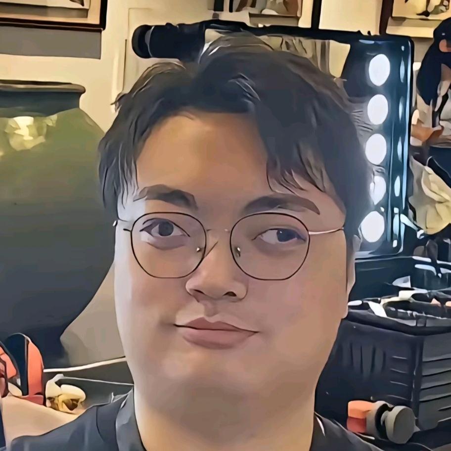 玩三角洲的小马