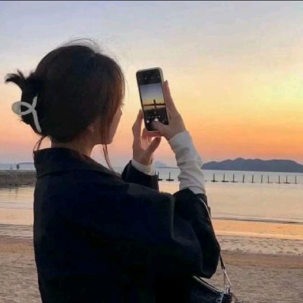 @双雅✧ෆ◞◟˃̶̤⌄˂̶̤⋆