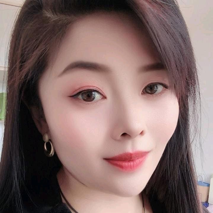 ☘️农村霞妹🍀