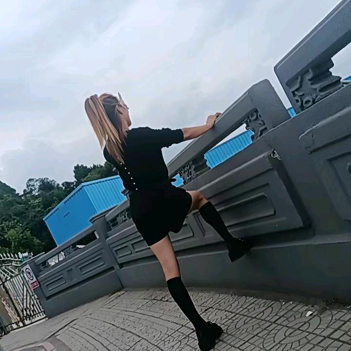 莉姐
