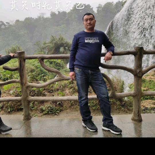 溆浦 县黄金回收（汽车保管寄存）老伙计