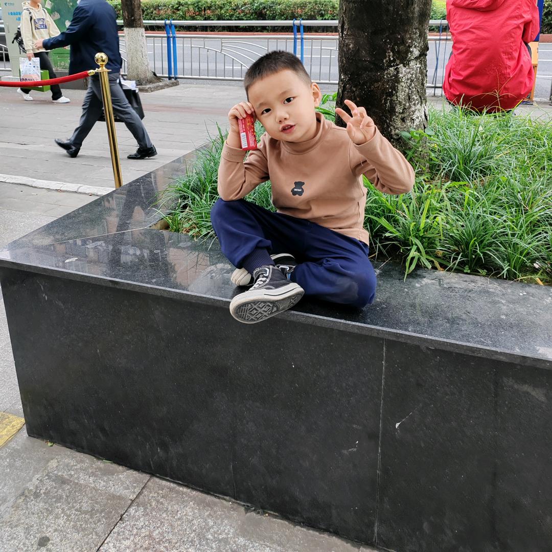 偷偷进你直播间