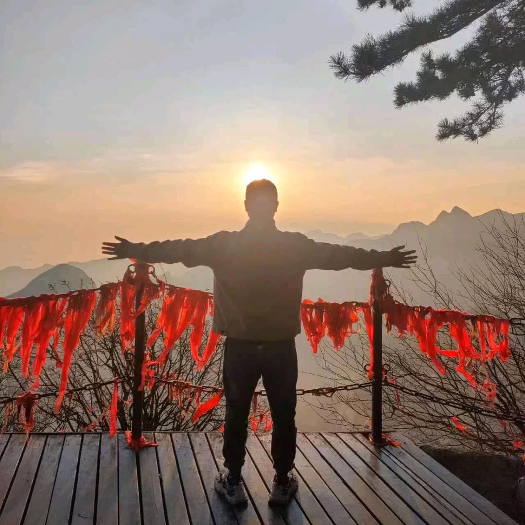 一鹿🦌向阳