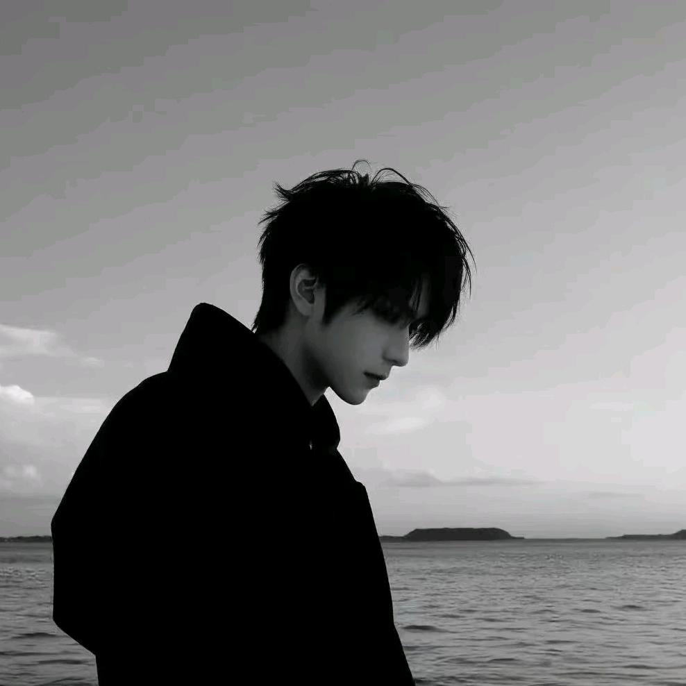 ℳ₨晚风๓