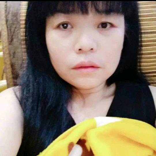 李小霞