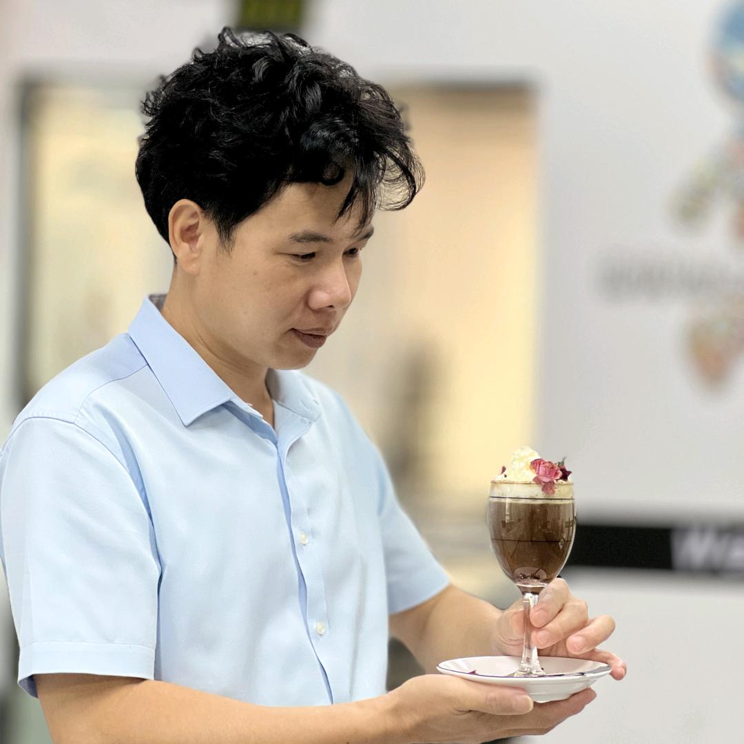 大健（伤感哥）