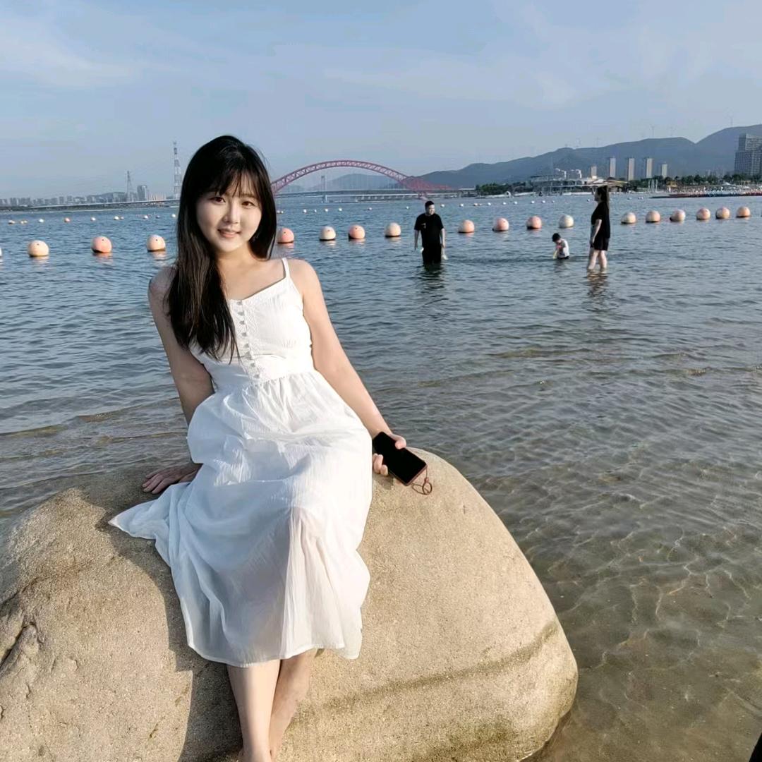 我叫吃不饱🍉