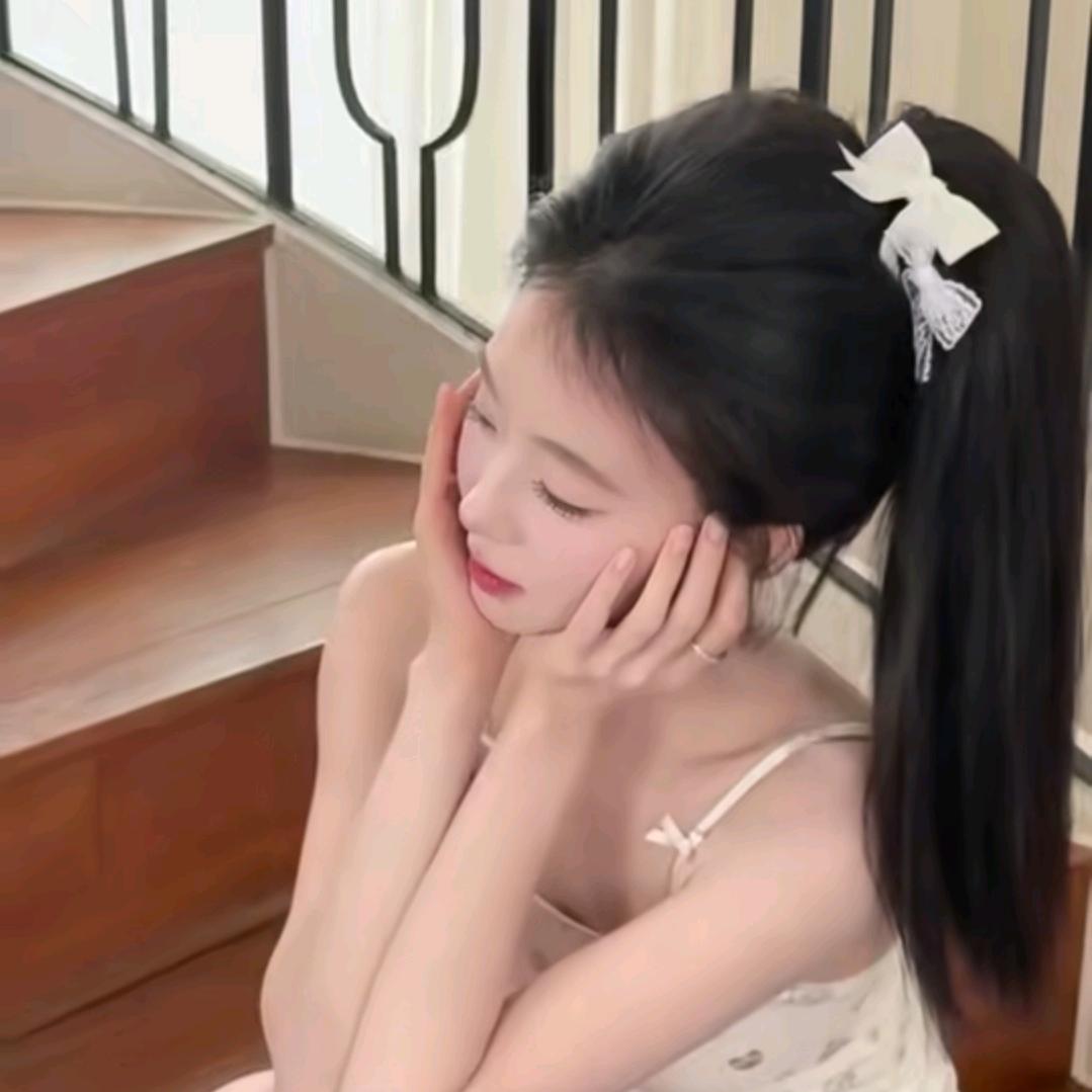 一只小鱼