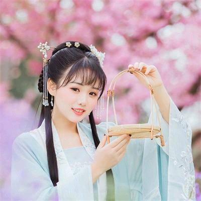 娸娸