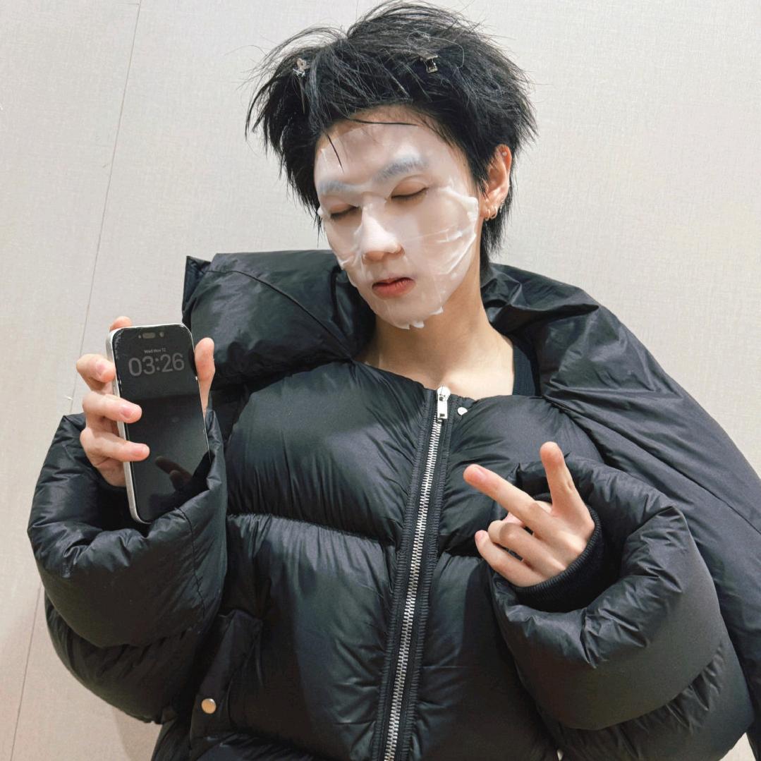 欧巴碎掉的iPhone