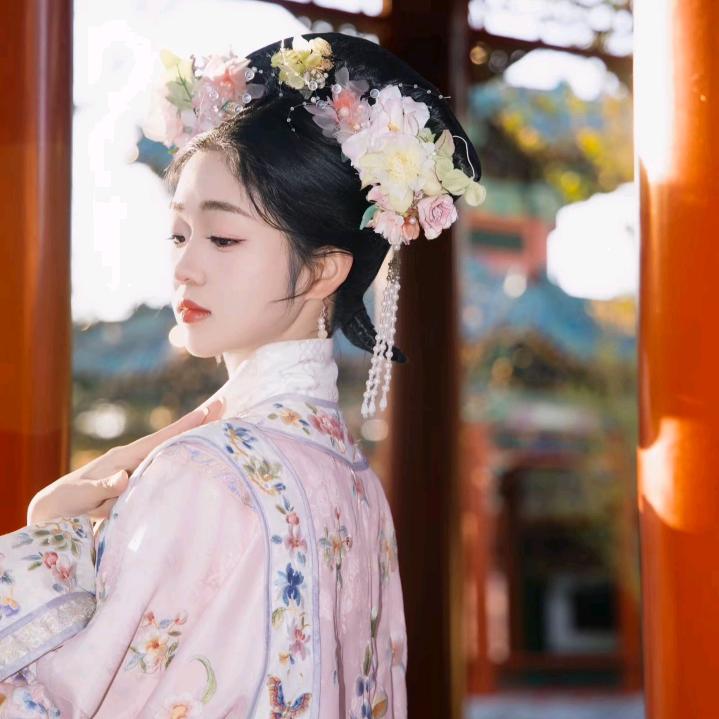 呦呦