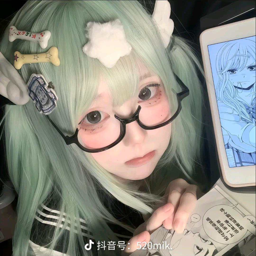 摇摇乐.瑜沐🍭(冲刺1000粉)