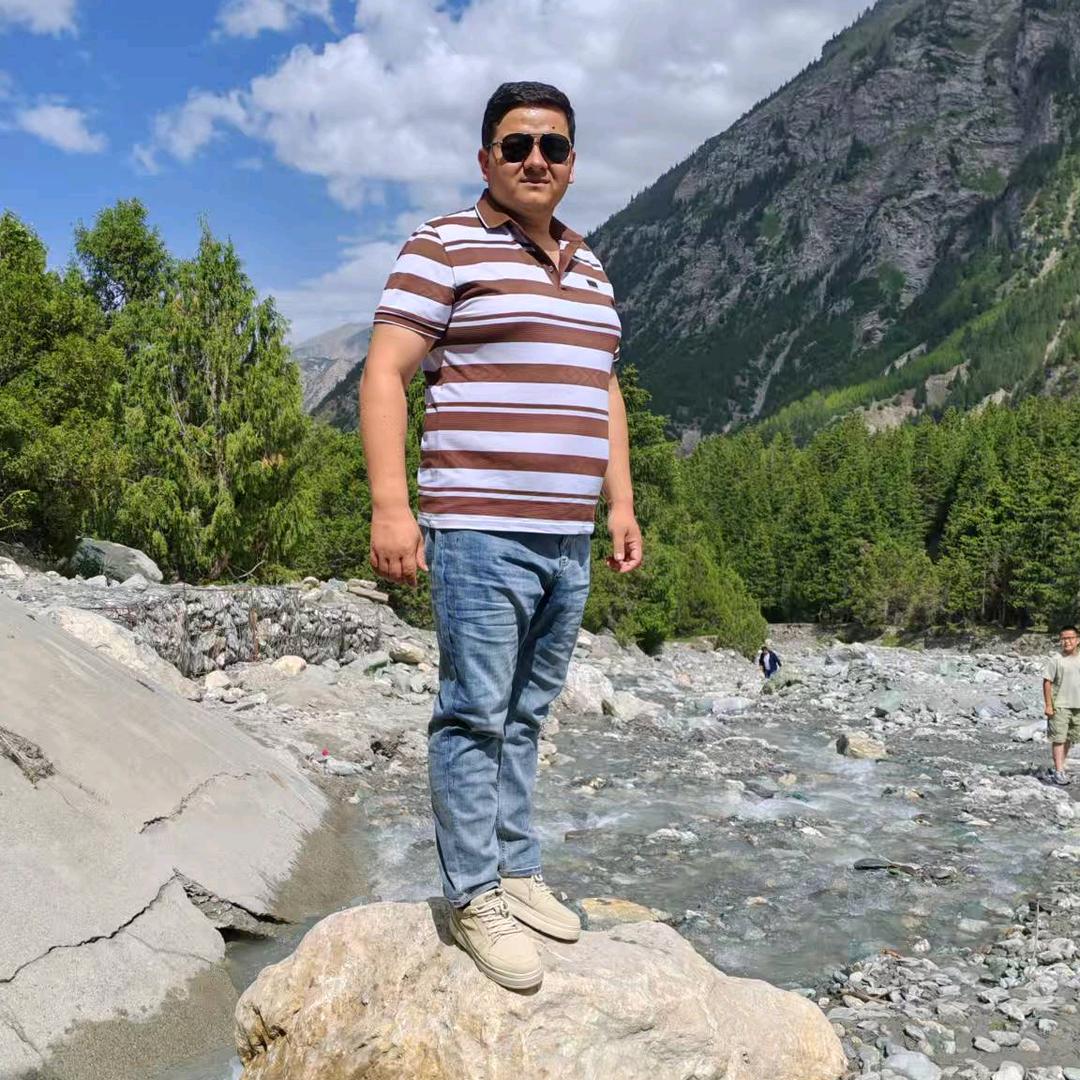 麦盖提县精美广告