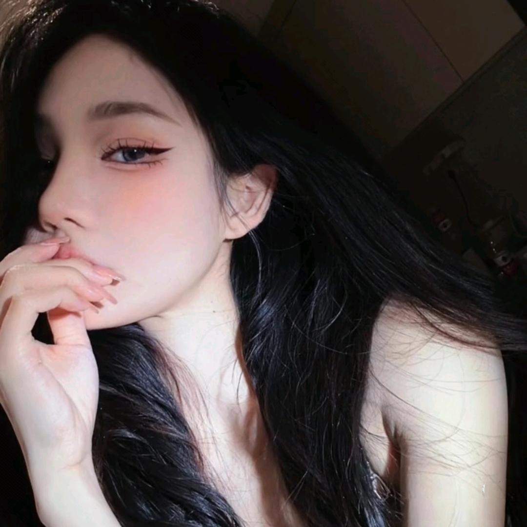 翎漫