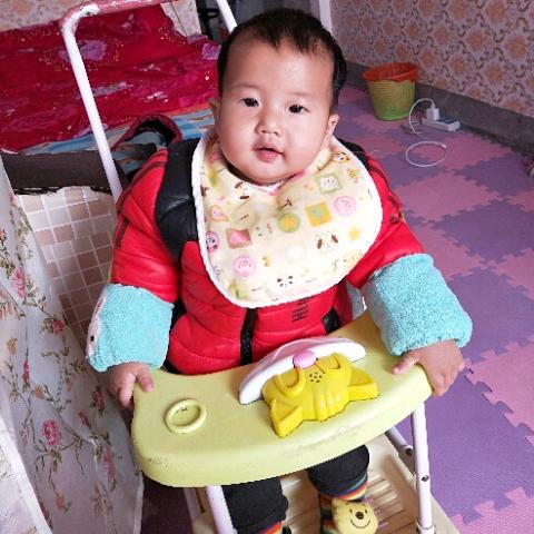 小尹
