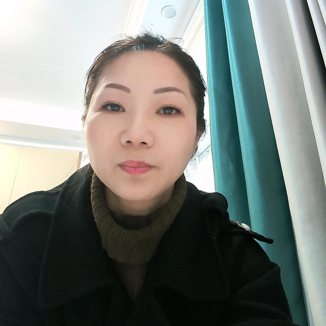 英子吖（19:10开播号在主页