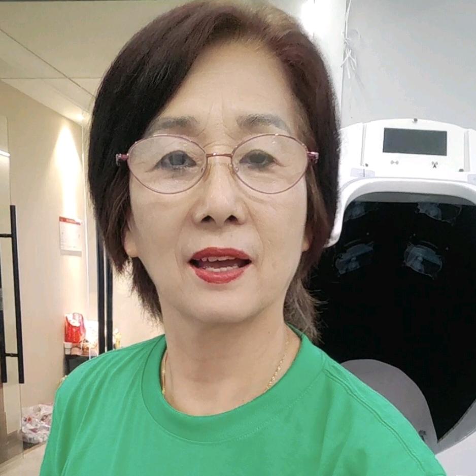 玉珍姐（中午12:30开直播）