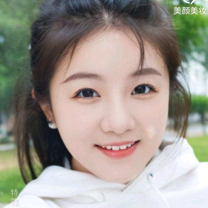 😍🥰🥳🥰😚😘