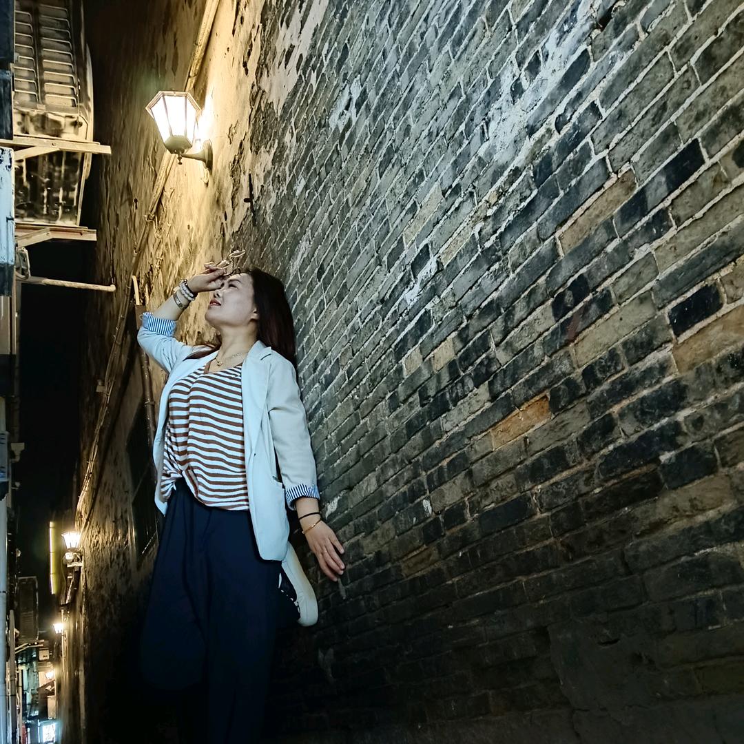 庭女人