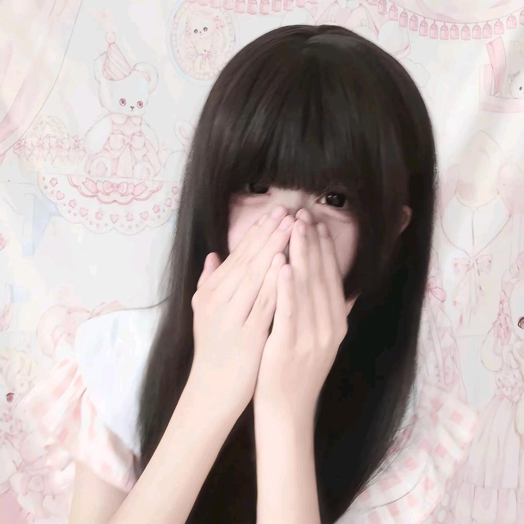 楸楸.