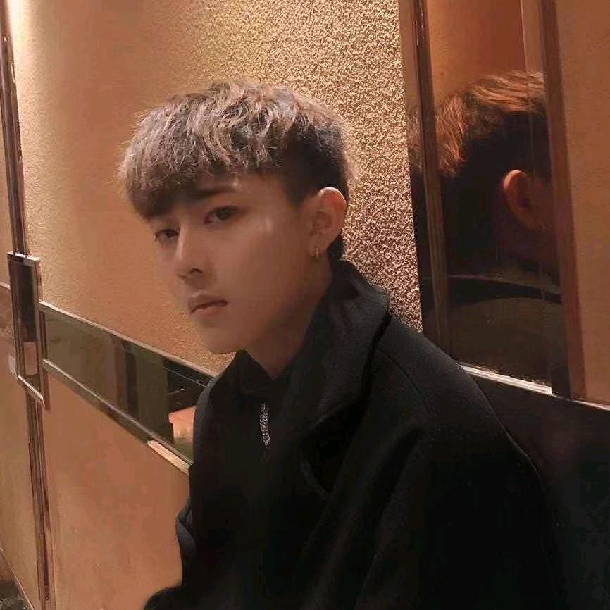 CF黑子（喷子绝活哥）