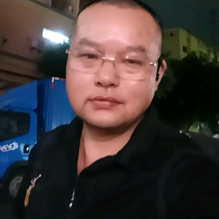 承接大小型装修及防水堵漏
