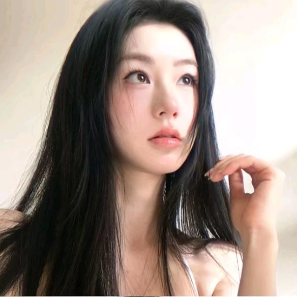 张的真漂亮___