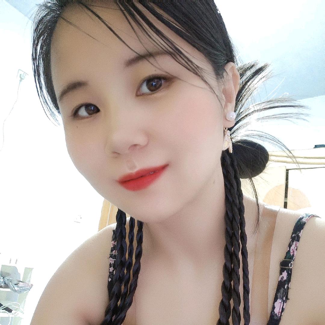 圆脸秀儿