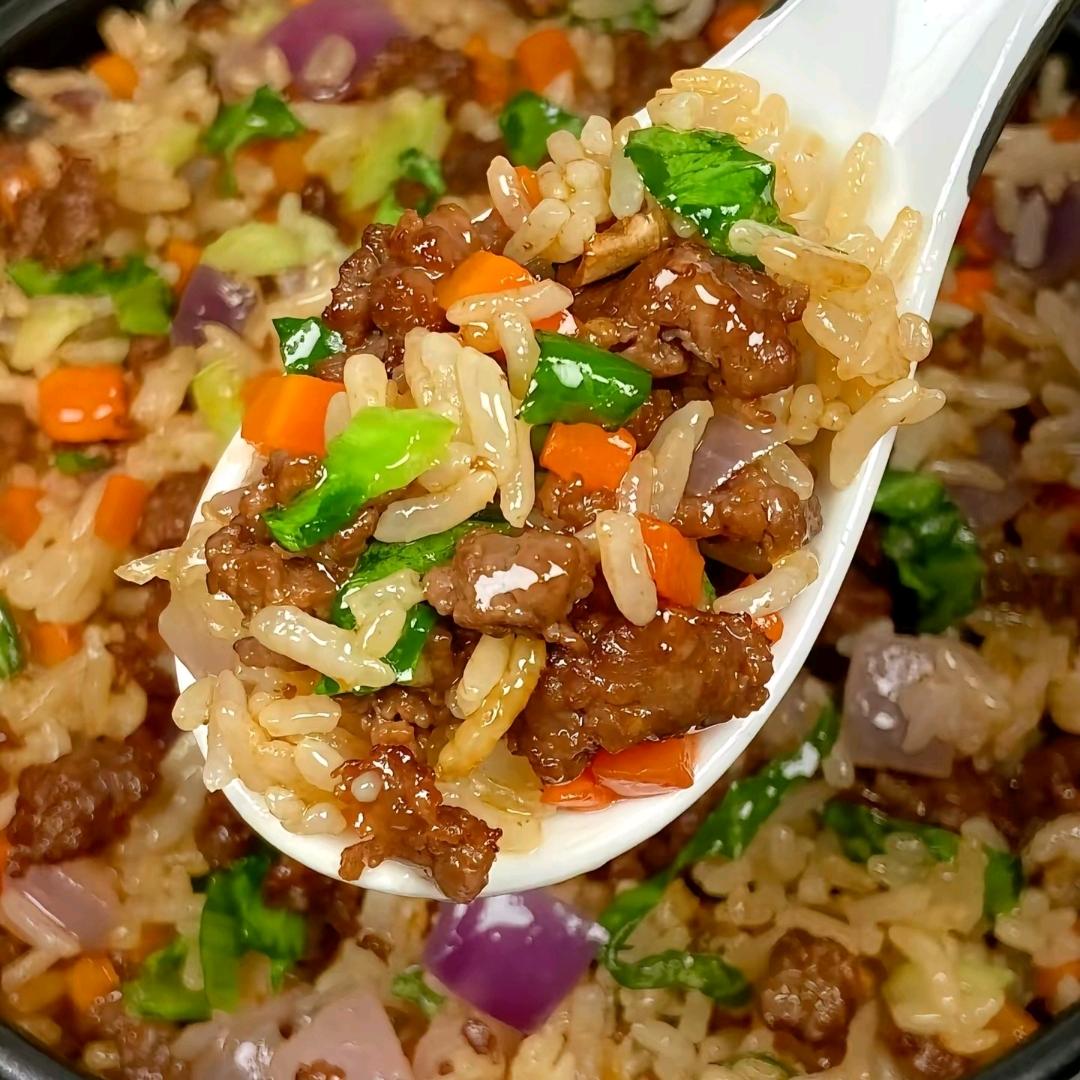 新式小炒菜式-炒饭