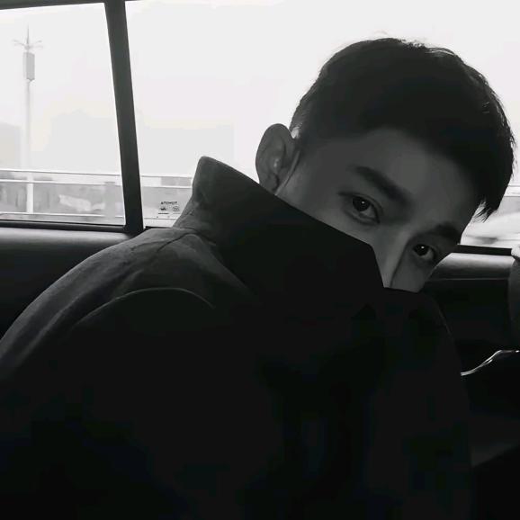 𝐹𝒶𝓁𝓁𝒾𝓃𝓵𝓸𝓻𝓮