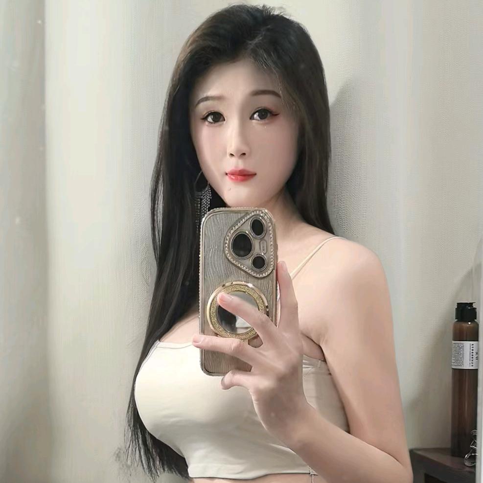 月月⛈️