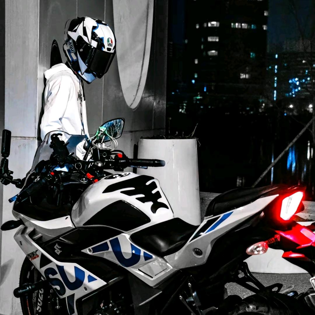 世博★★★一路向北