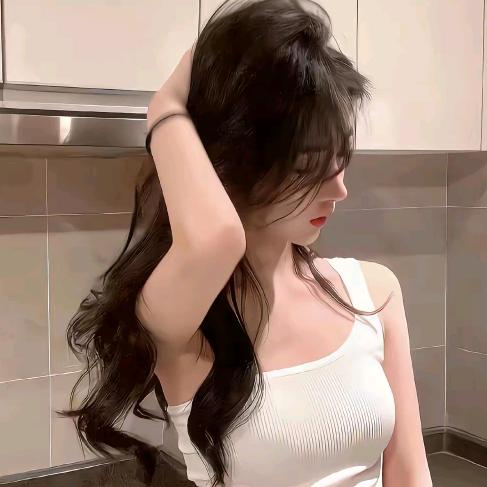 小芳5256
