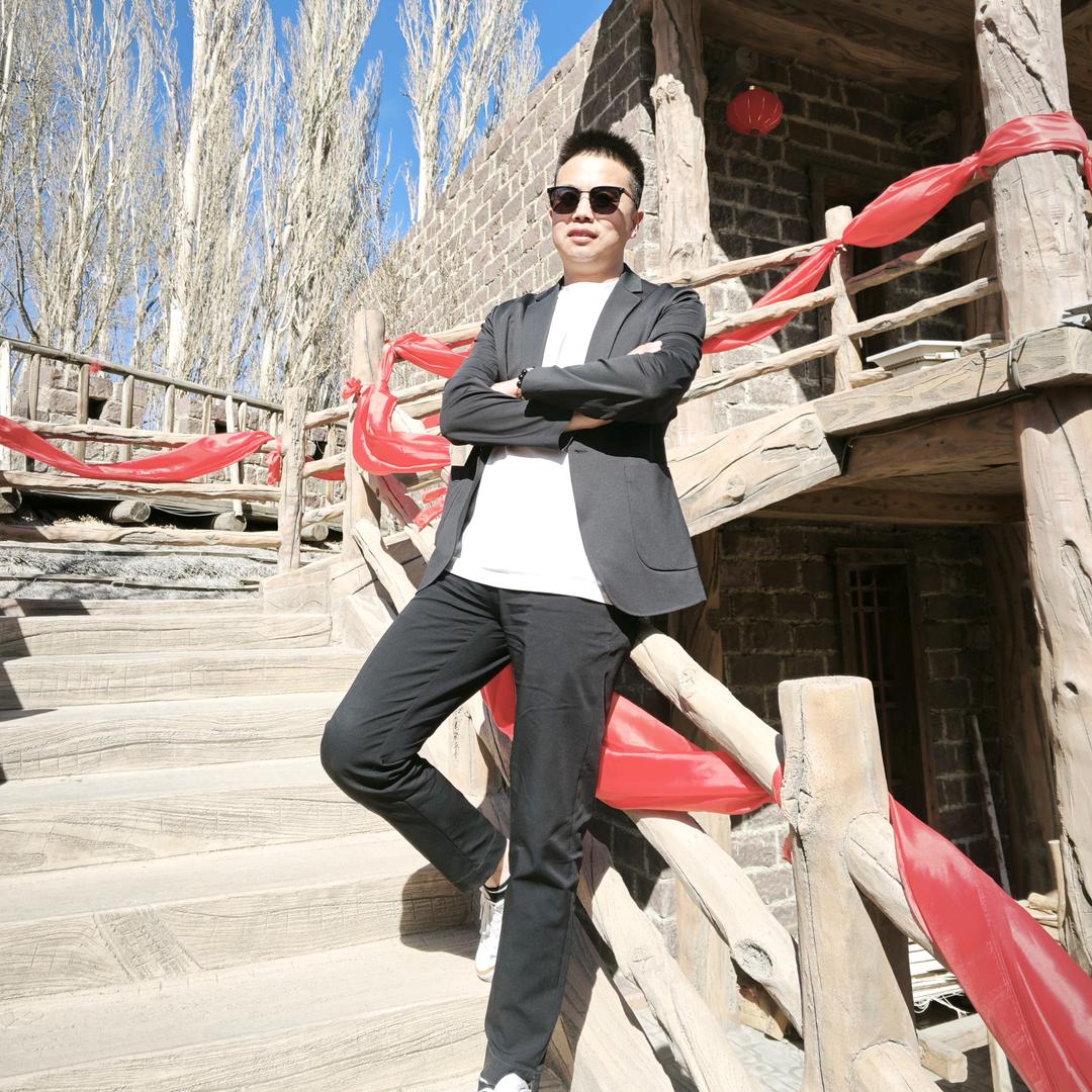 乌鲁木齐-魏行长