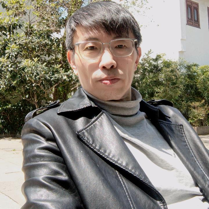 開明睿智