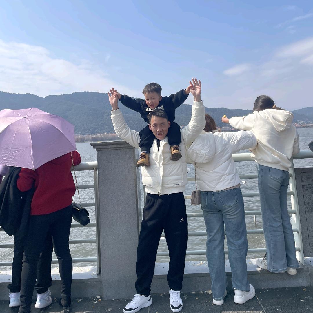小周同志