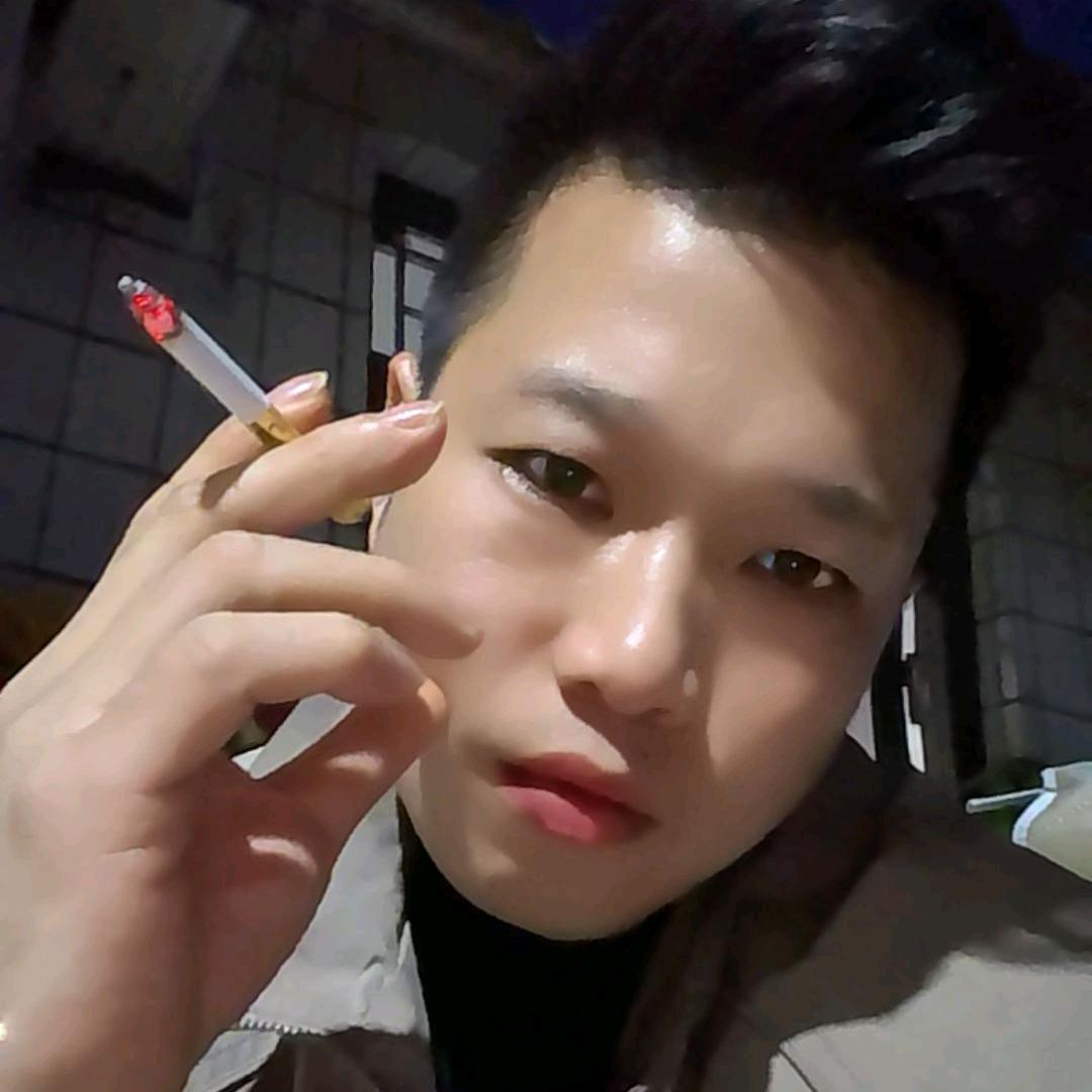 辰熙服饰～张振