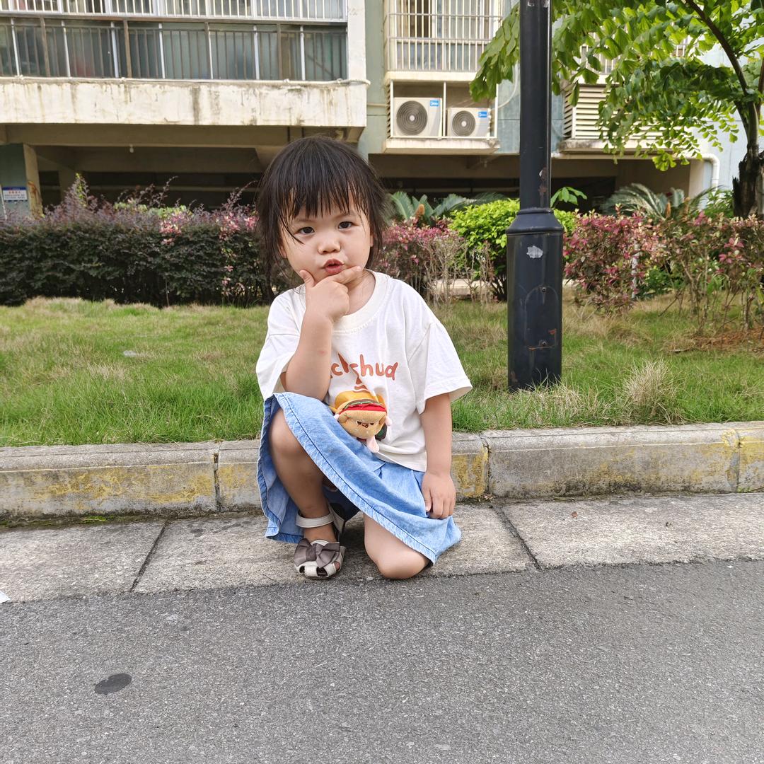 姐丶笑看红尘ゝ