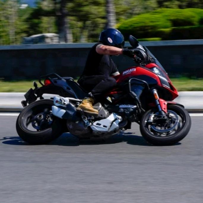 口艾口牙女马口牙