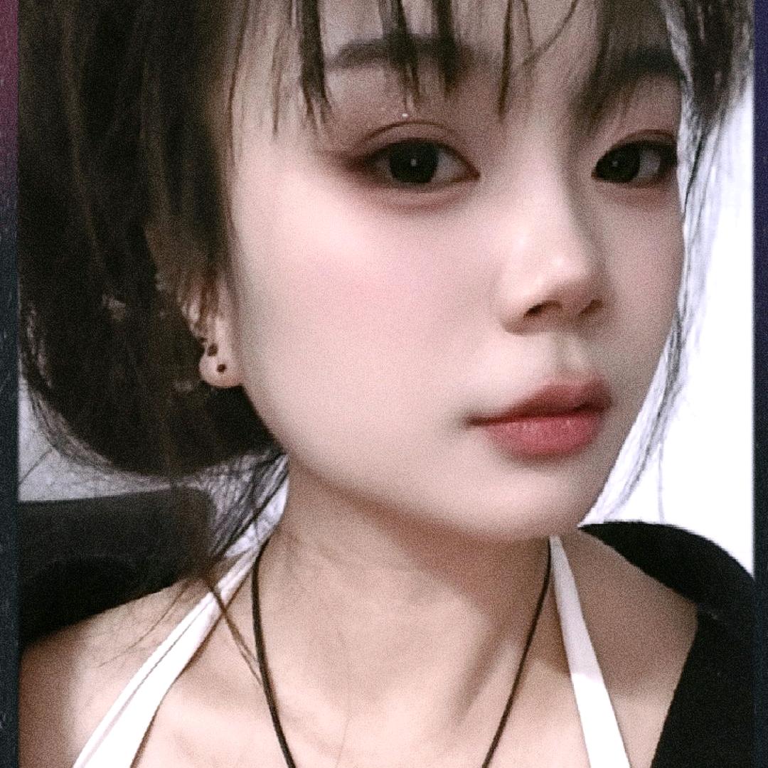 蜜蜂很忙🌻🌻🌻