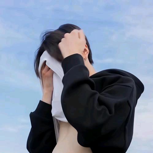 墨墨