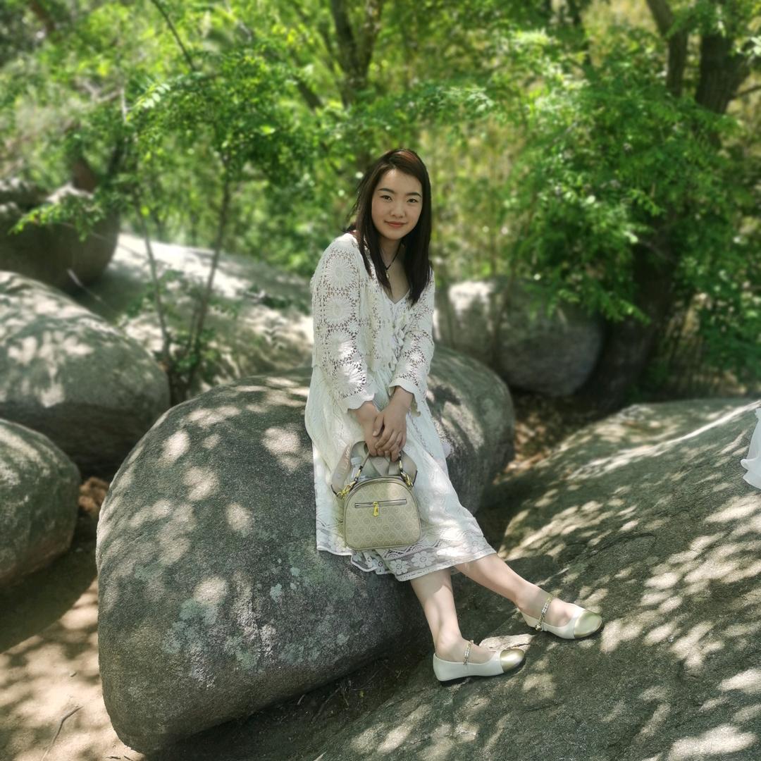 繁，，，，，，