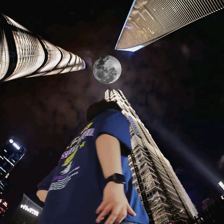 请叫我小裴（酱小裴）
