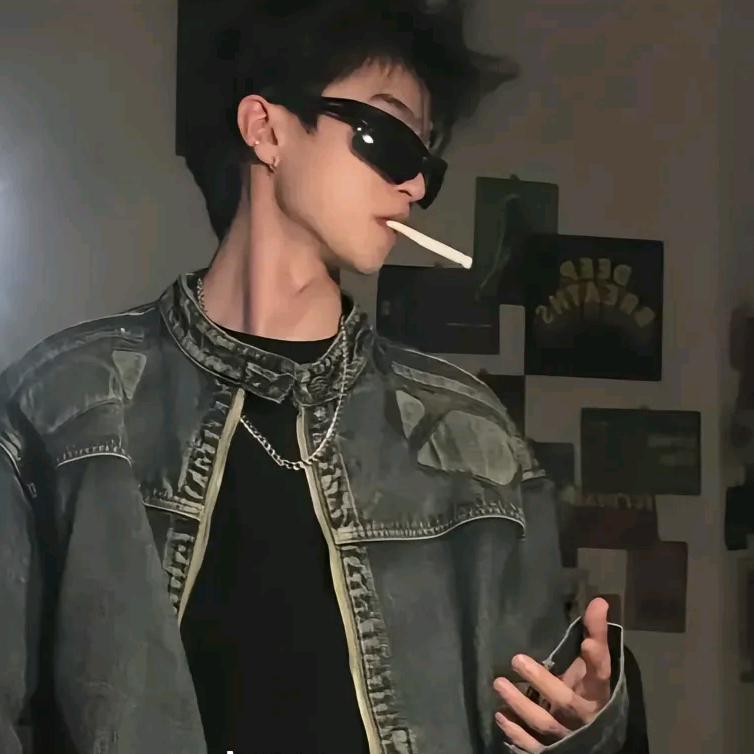 @H阳