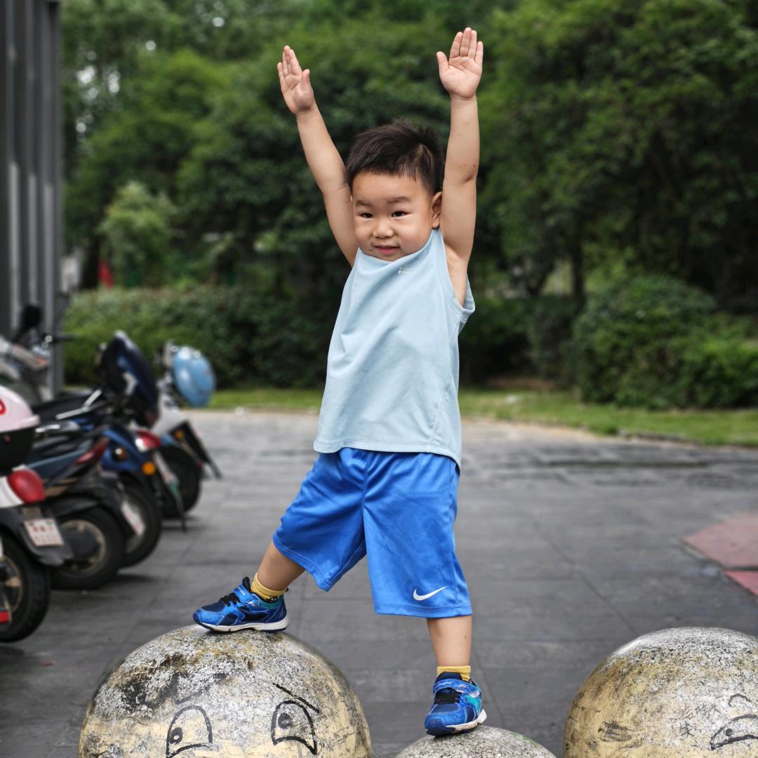 小小蔡