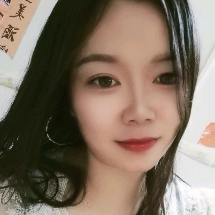 瑶山女仔