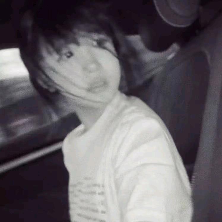 香   菜  .