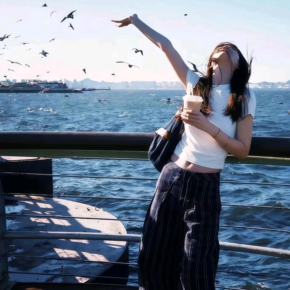 爱喝冰美式🌙