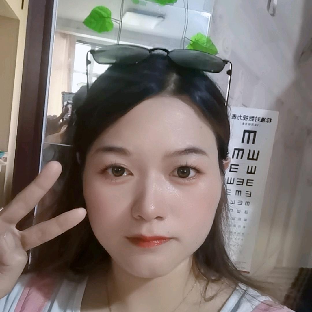 简约（专修婚姻辅导心理咨询）