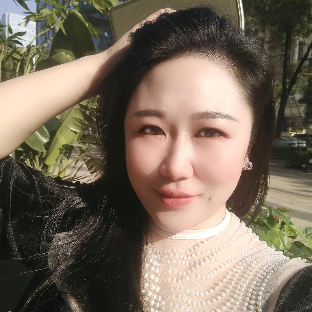霞菇娘💋